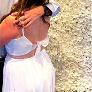 Lulu’s - What A Darling Crop Top - White - Sz M - Bride